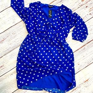 VINTAGE PIN-UP STYLE POLKA DOT DRESS